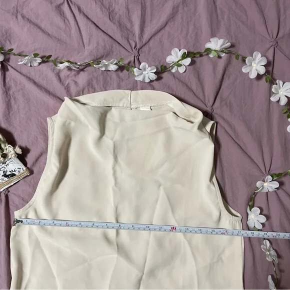 SOLD! Gorgeous Commense Cream Mandarin Collar Blouse So Soft & Sweet - Picture 7 of 9